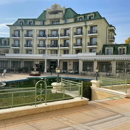 Apartment Romance And Apartcomplex Splendid 104