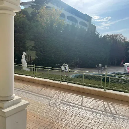 Romance And Apartcomplex Splendid 104 Apartment *